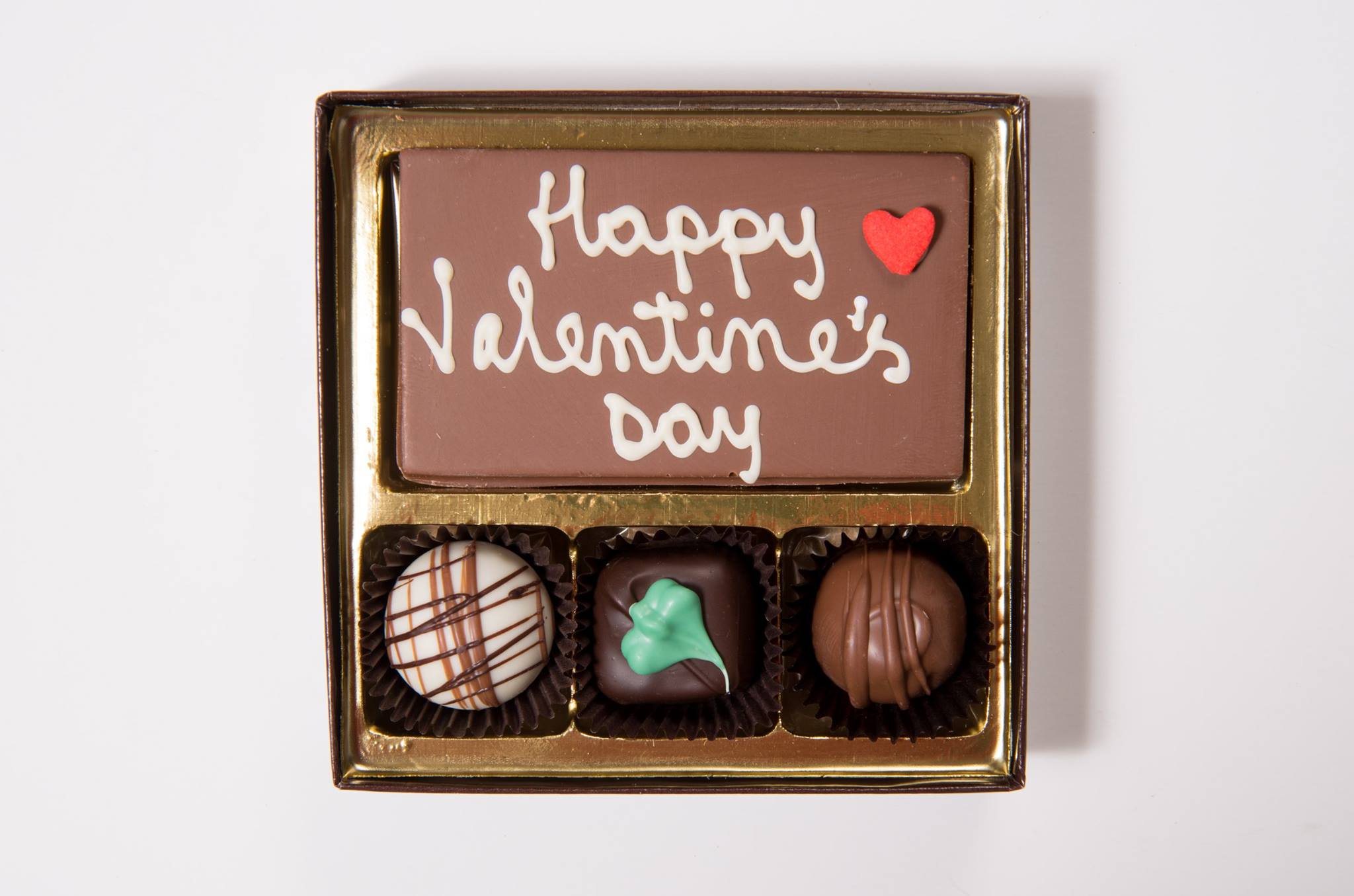 Perfect gifts for your loved ones on Chocolate day